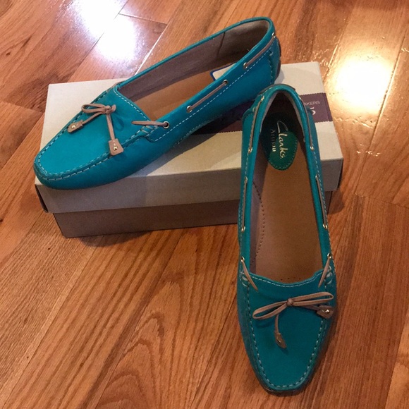 Clarks Artisan Shoe - Picture 2 of 3